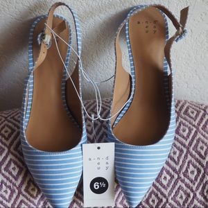 Meghan Kitten Heel Pumps